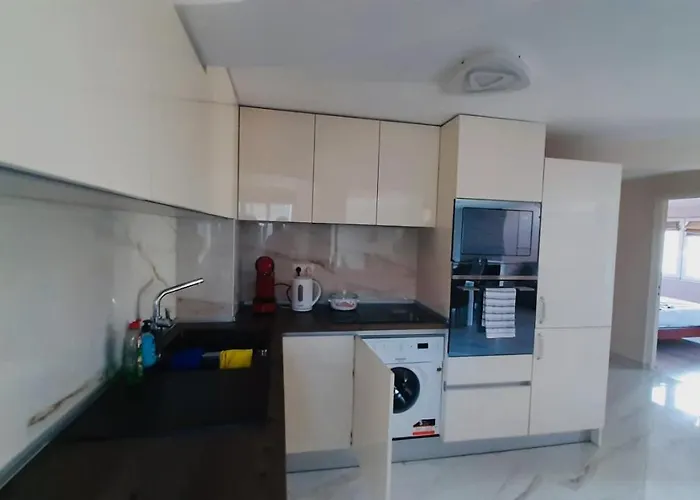 Centrally Located In Apartamento Varna